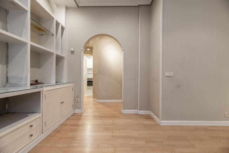 Built In Furniture Construction in Fairfax, VA